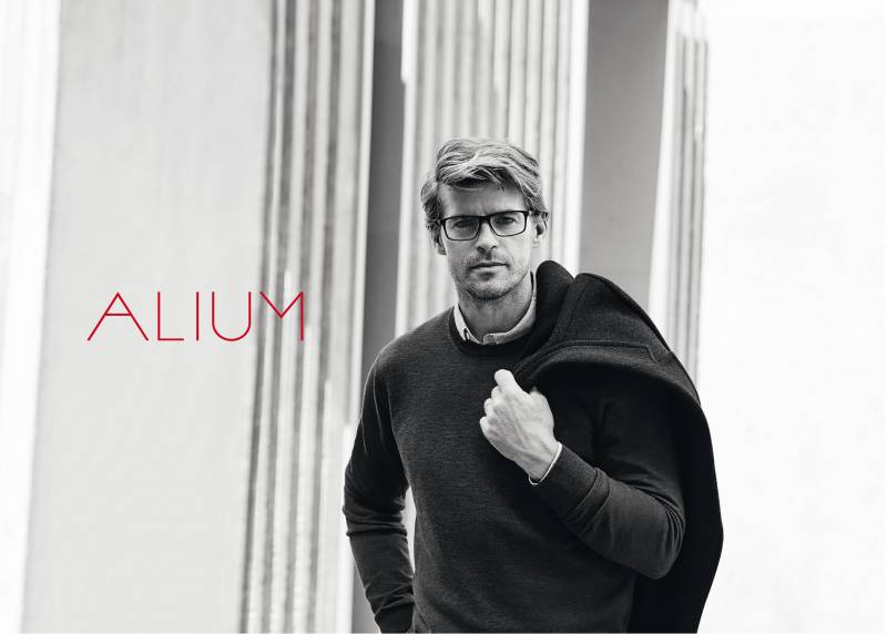 Alium, lunettes légères et moderne pour homme contemporain.